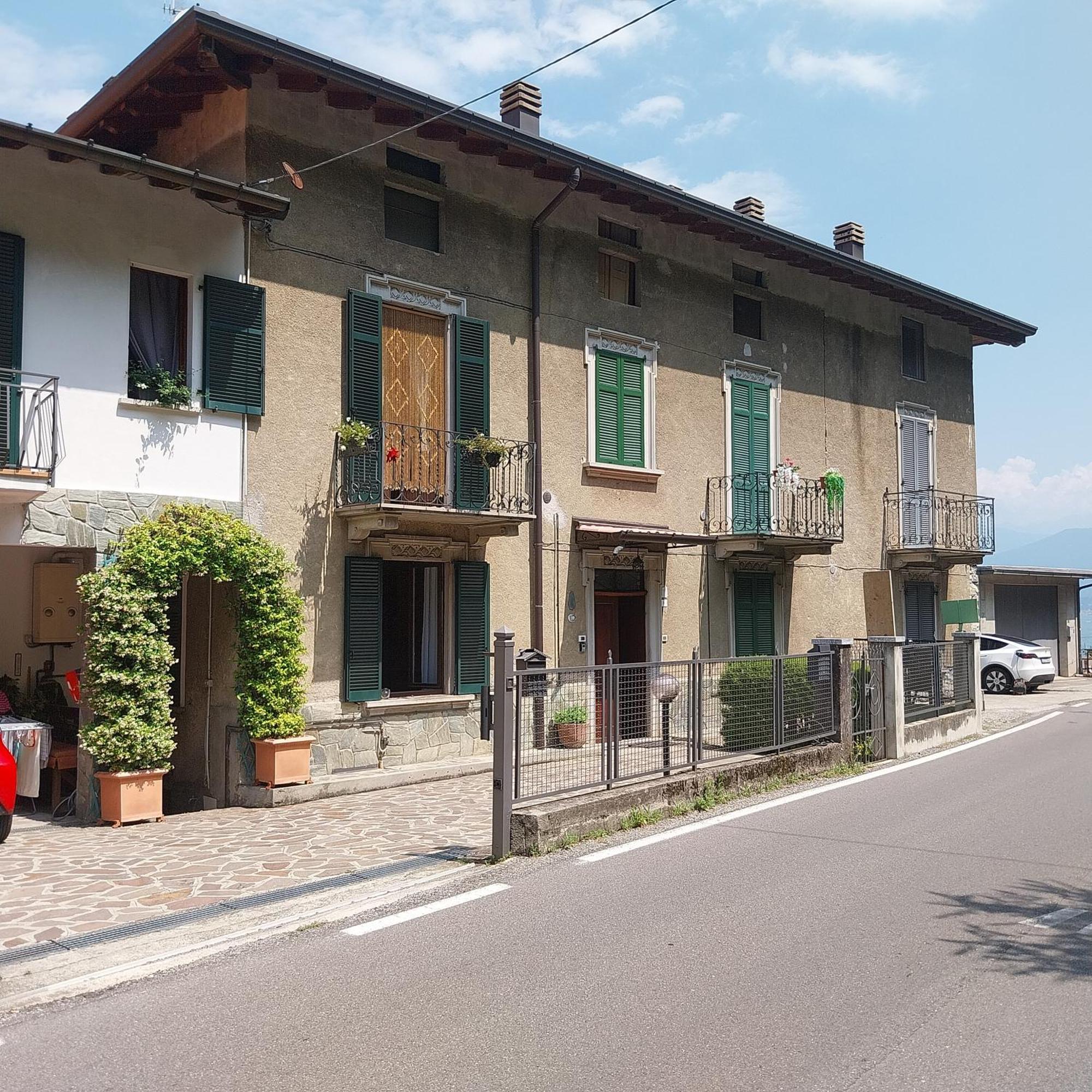 Casa Peppo Lezzeno Exterior foto